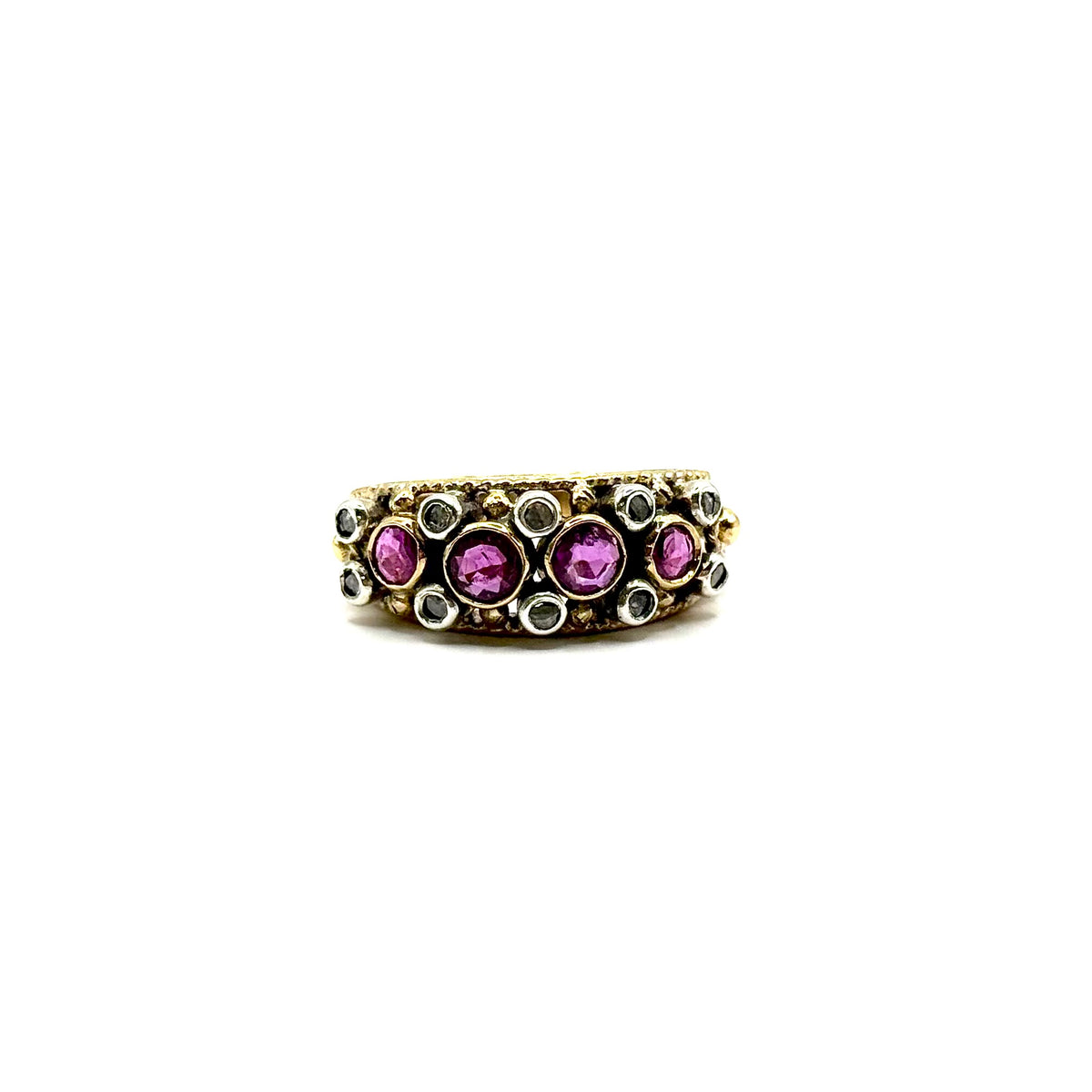 5036. Anillo de Oro Art Déco con Diamantes y Rubíes