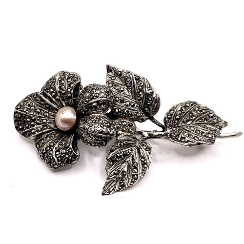 1180. Silber Brosche mit Markasiten