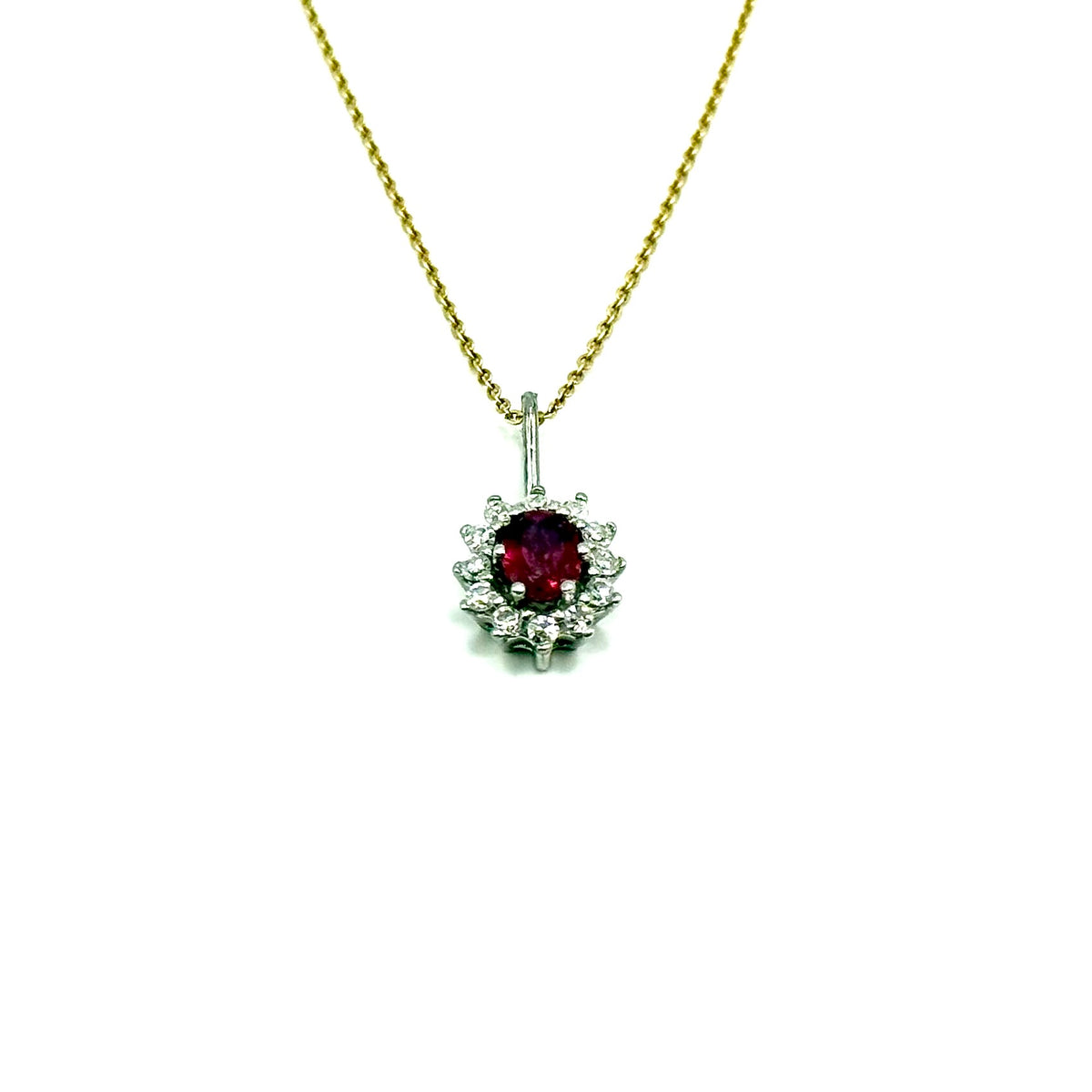 R351. Moderner Weißgoldanhänger mit Diamant und Rubin