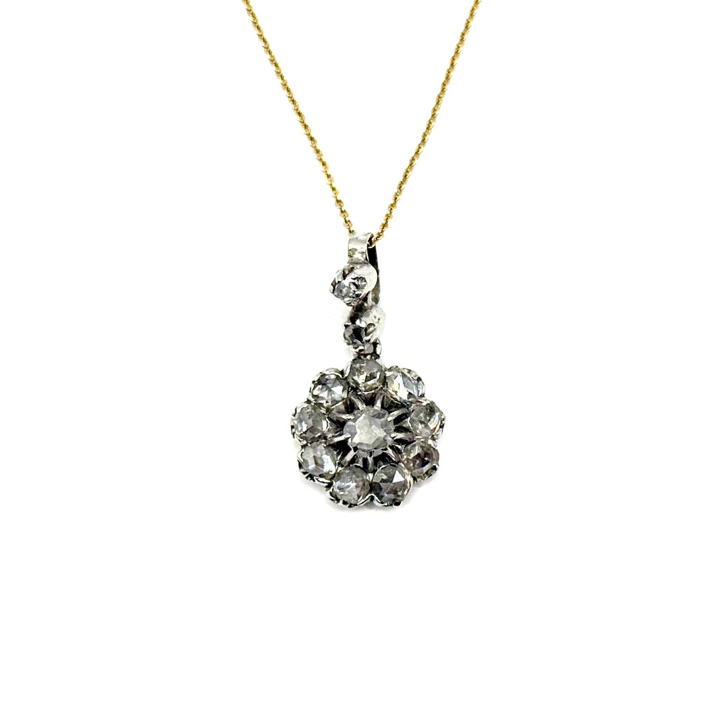 R34. Moderno pendente in oro bianco con diamante
