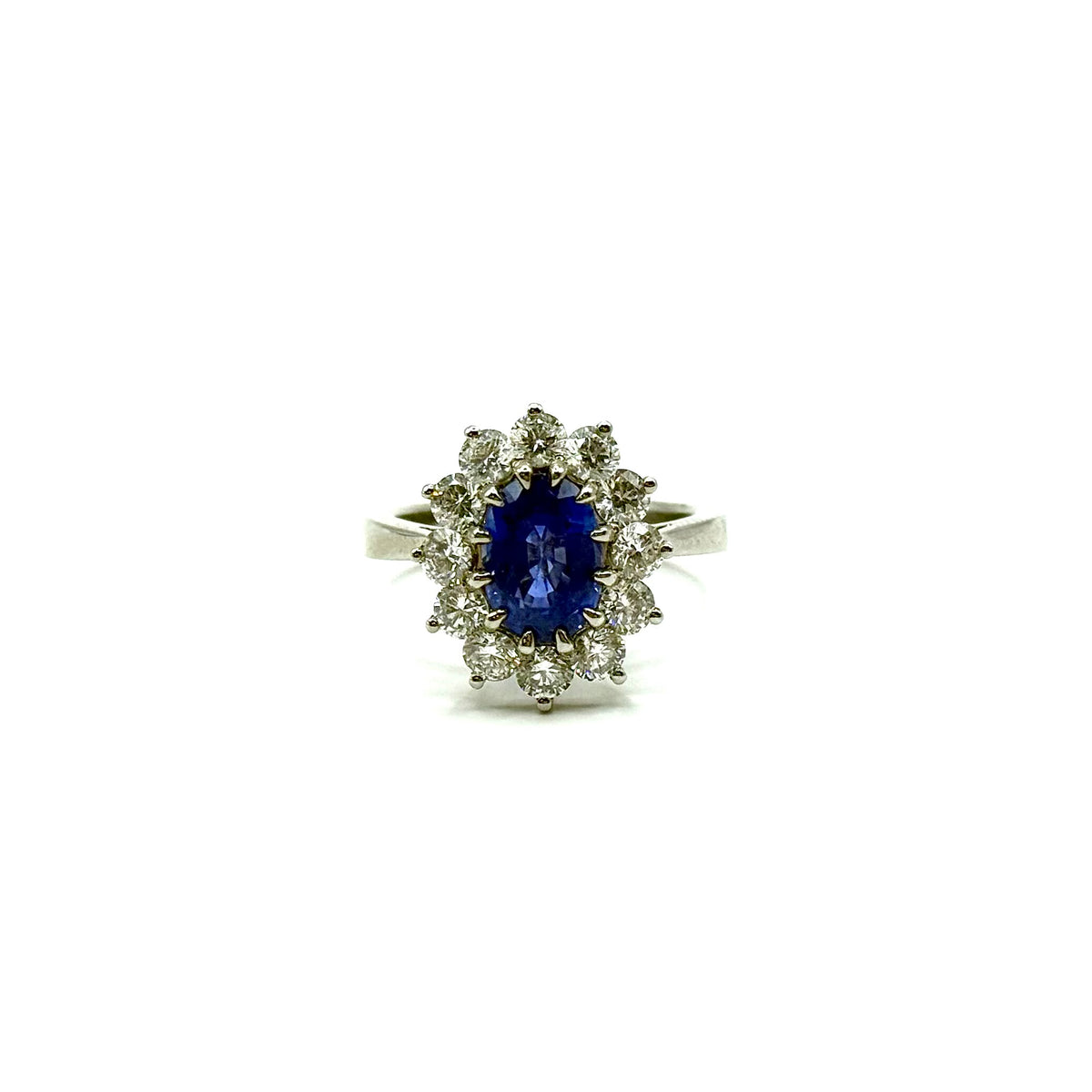 R279. Moderno anello in oro bianco con diamante e zaffiro.