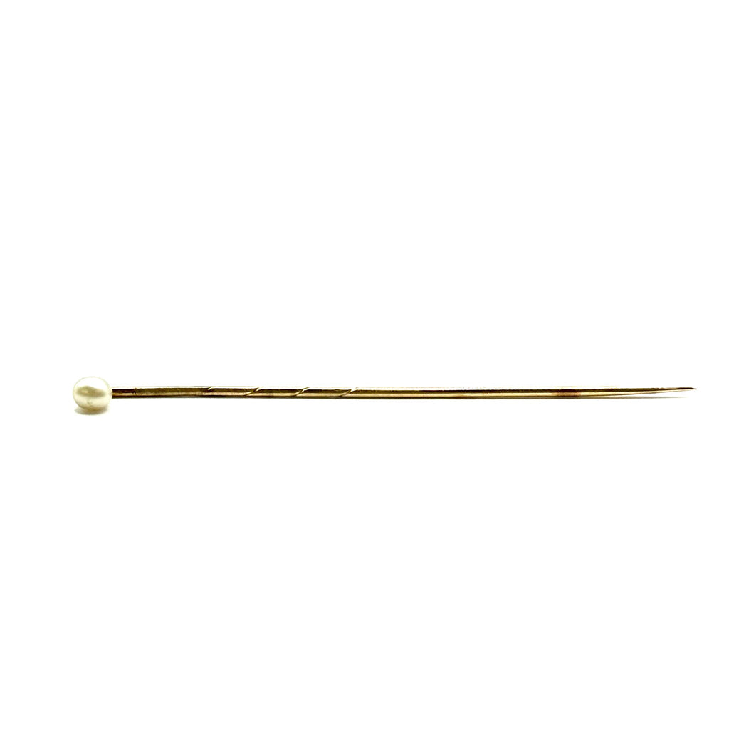 SF675. Antiguo broche de oro con perla.