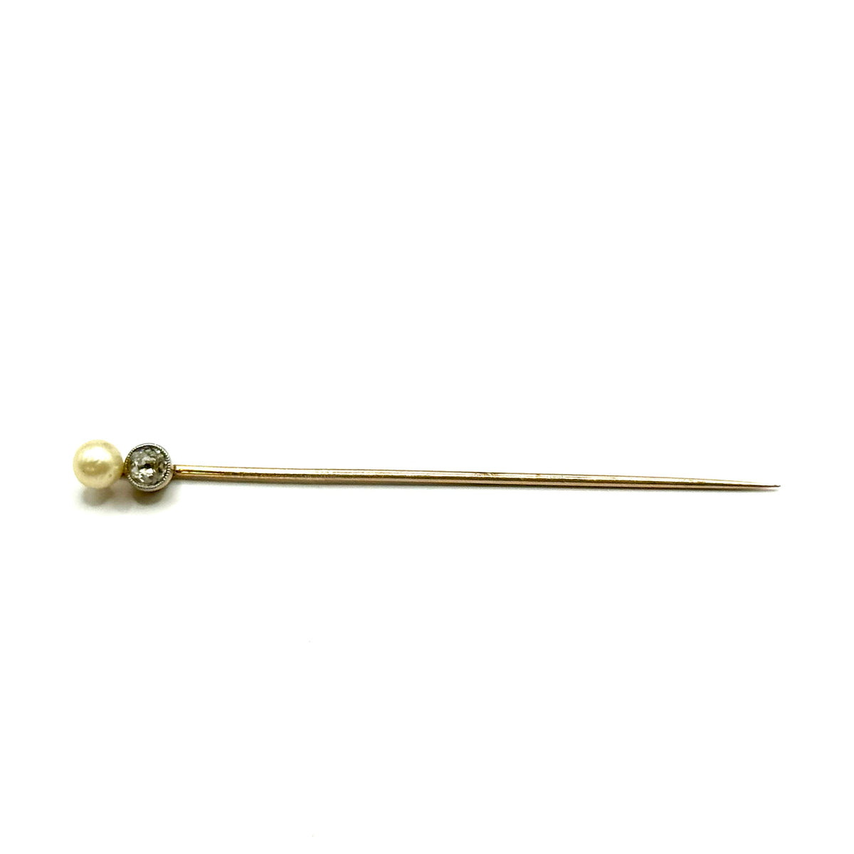 SF676. Spilla in oro Art Déco con diamante e perla.