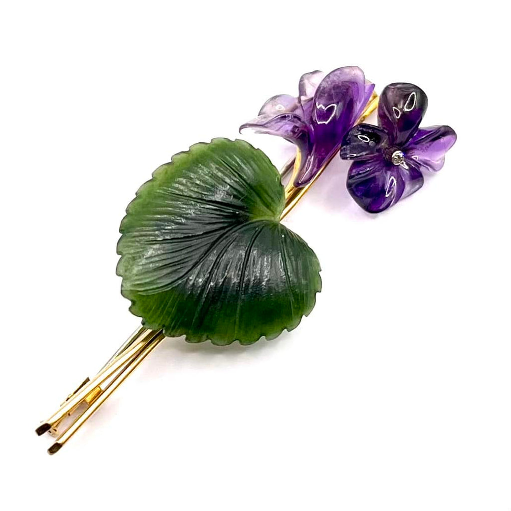 0725. Vintage Gold Brooch with Amethyst and Nephrite