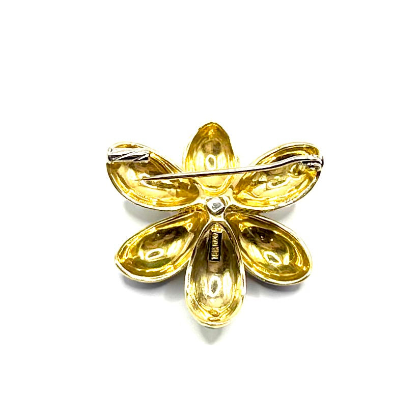 R164. Broche vintage en or sertie de diamants et d'émail