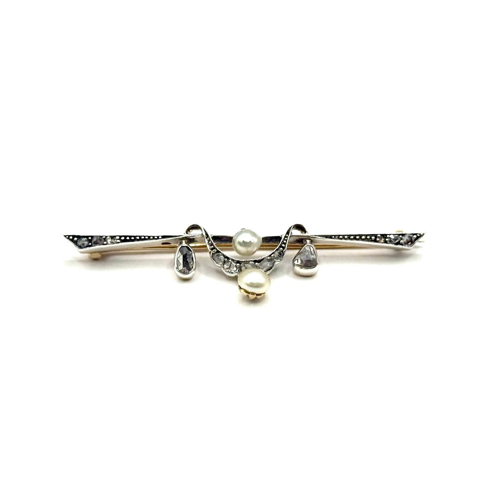 5021. Broche Art Déco en or avec diamant et perle