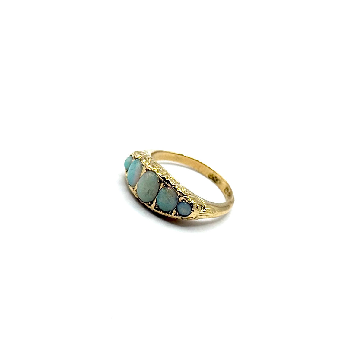 1467. Vintage Goldring mit Edelopalen