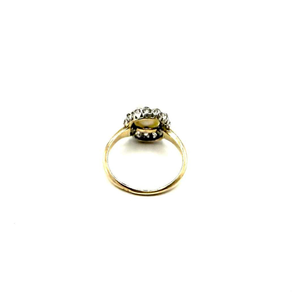 5124. Anillo de oro Art Déco con diamante y perla