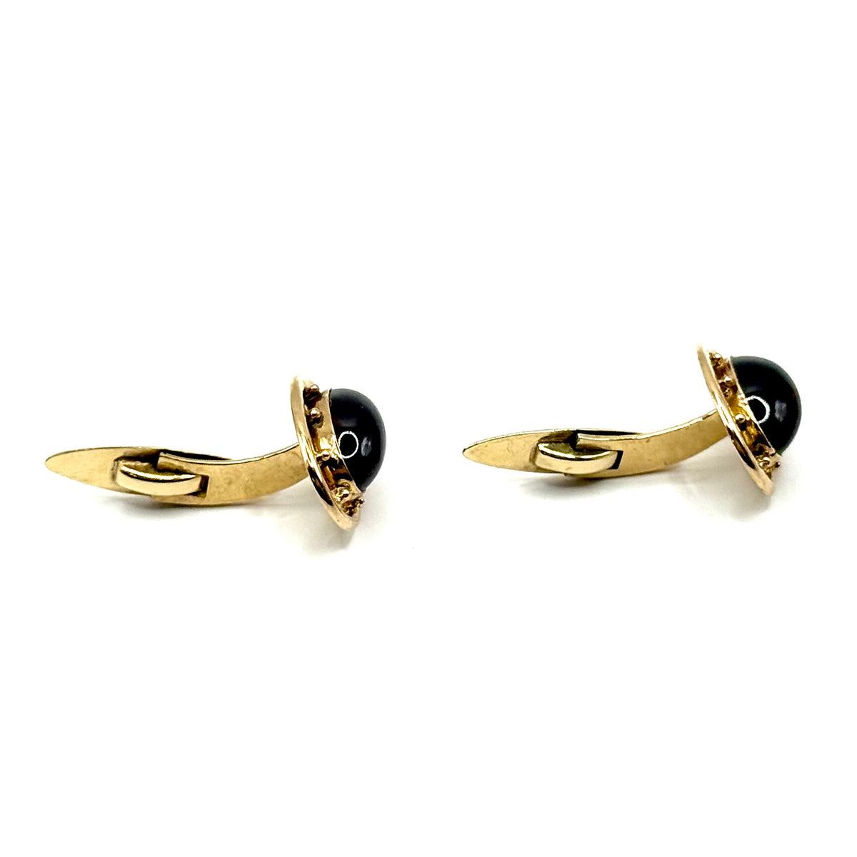 SF515. Vintage Manschettenknöpfe aus Gold mit Granat