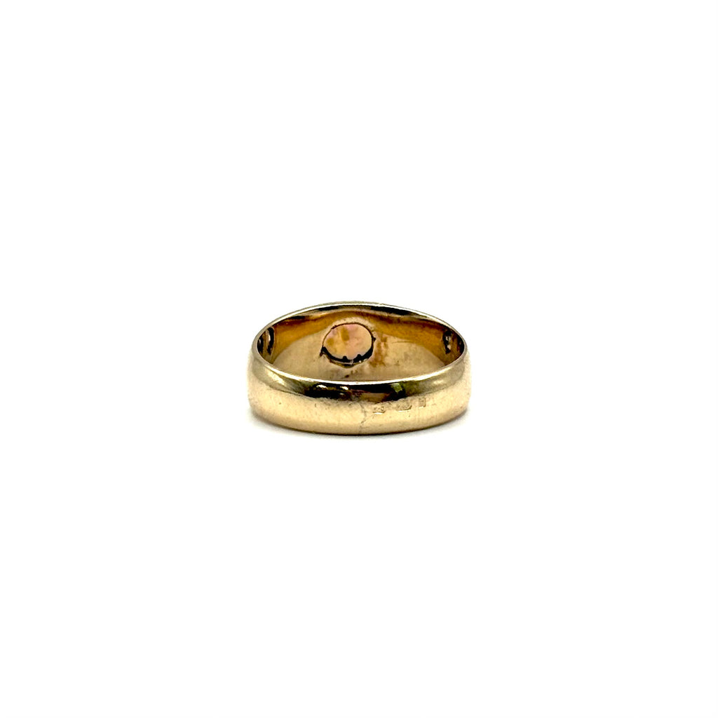 SF1081. Anillo de oro Art Decó con ópalo.