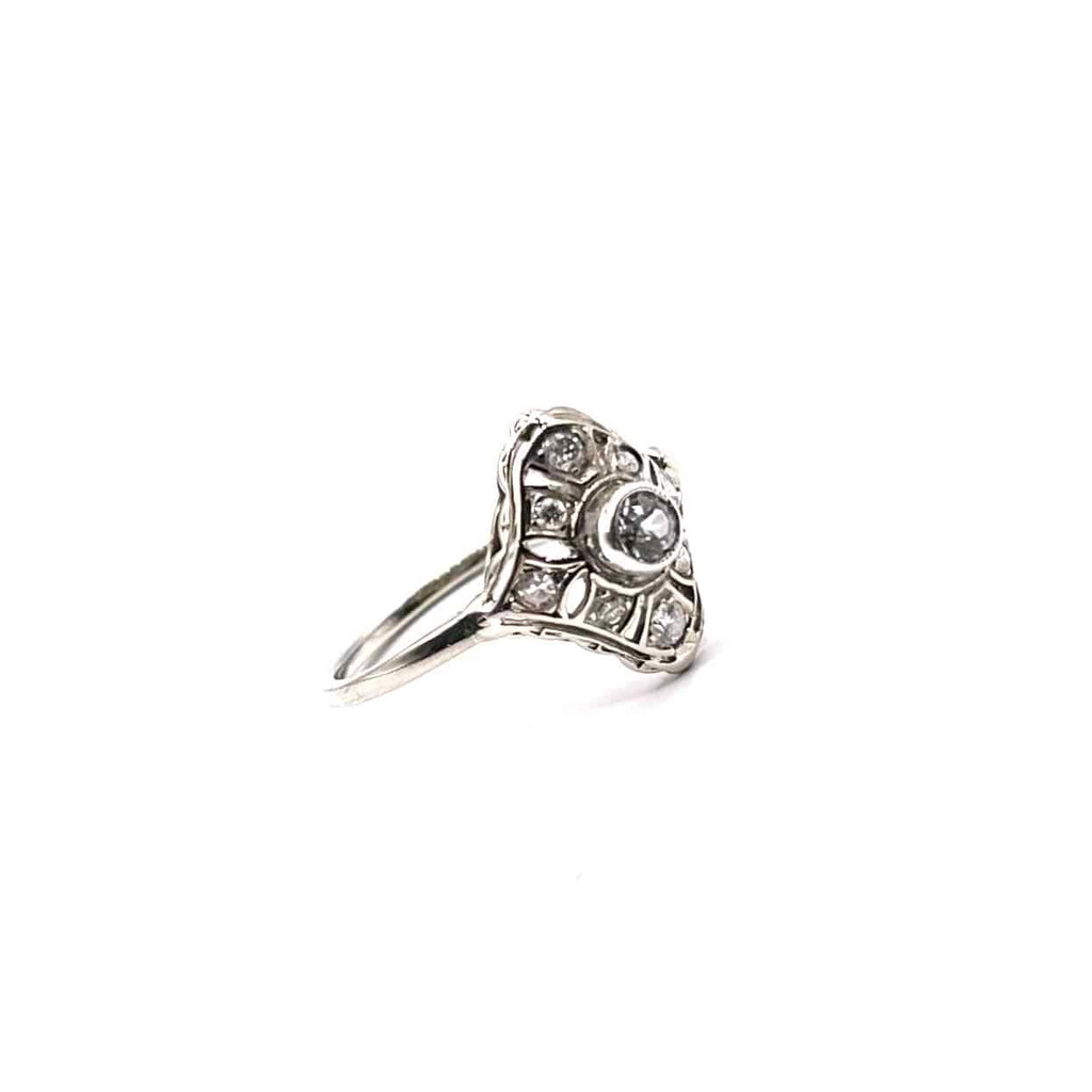 0293. Art Deco prsten s diamanty