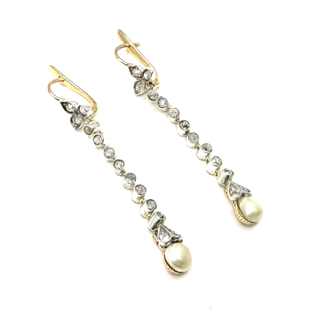 SZT8. Art Deco Gold Earrings with Diamonds and Freshwater Pearl.