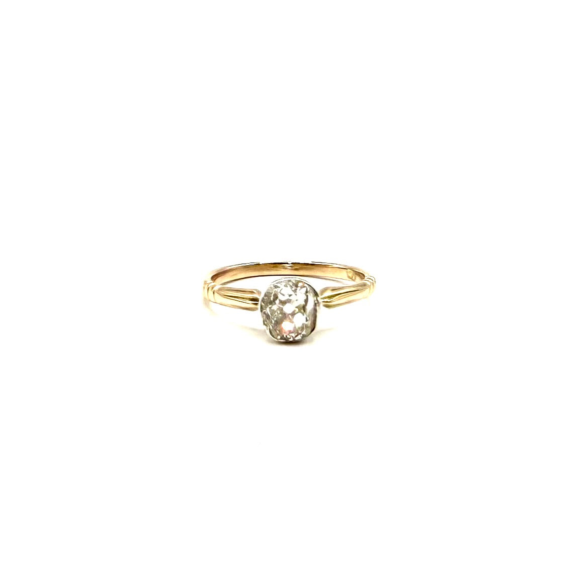 SZT5. Bague solitaire en or Art déco avec diamant.